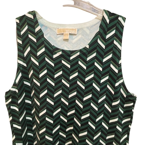 Michael Kors Chevron Print Dress - Picture 9 of 9